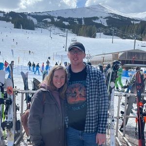 Meet your Posher, Leslie